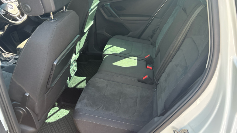 Volkswagen Tiguan 2.0 TDi 150 4Motion SEL 5dr DSG Diesel Estate